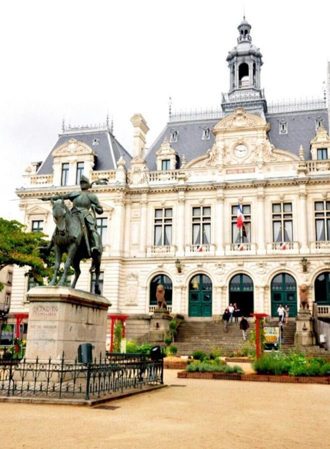 Ferienwohnung La Madeleine Vannes Exterior foto